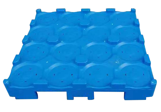 Plastic pallet