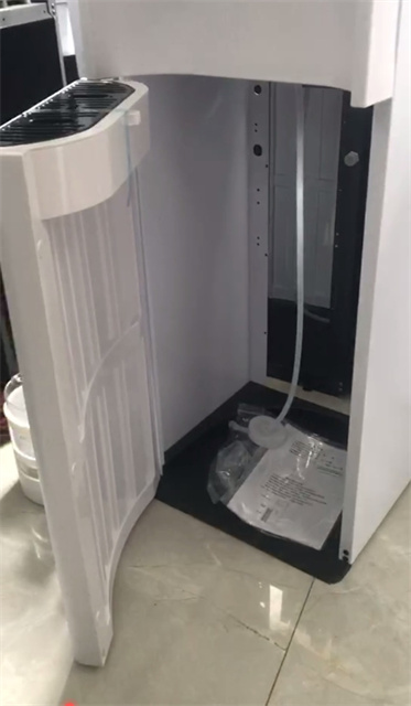 Water Dispenser (V28.)